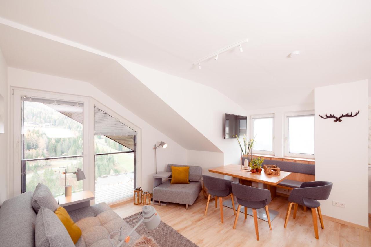 Apartment Bergkristall Sonnenalpe Nassfeld Exteriör bild