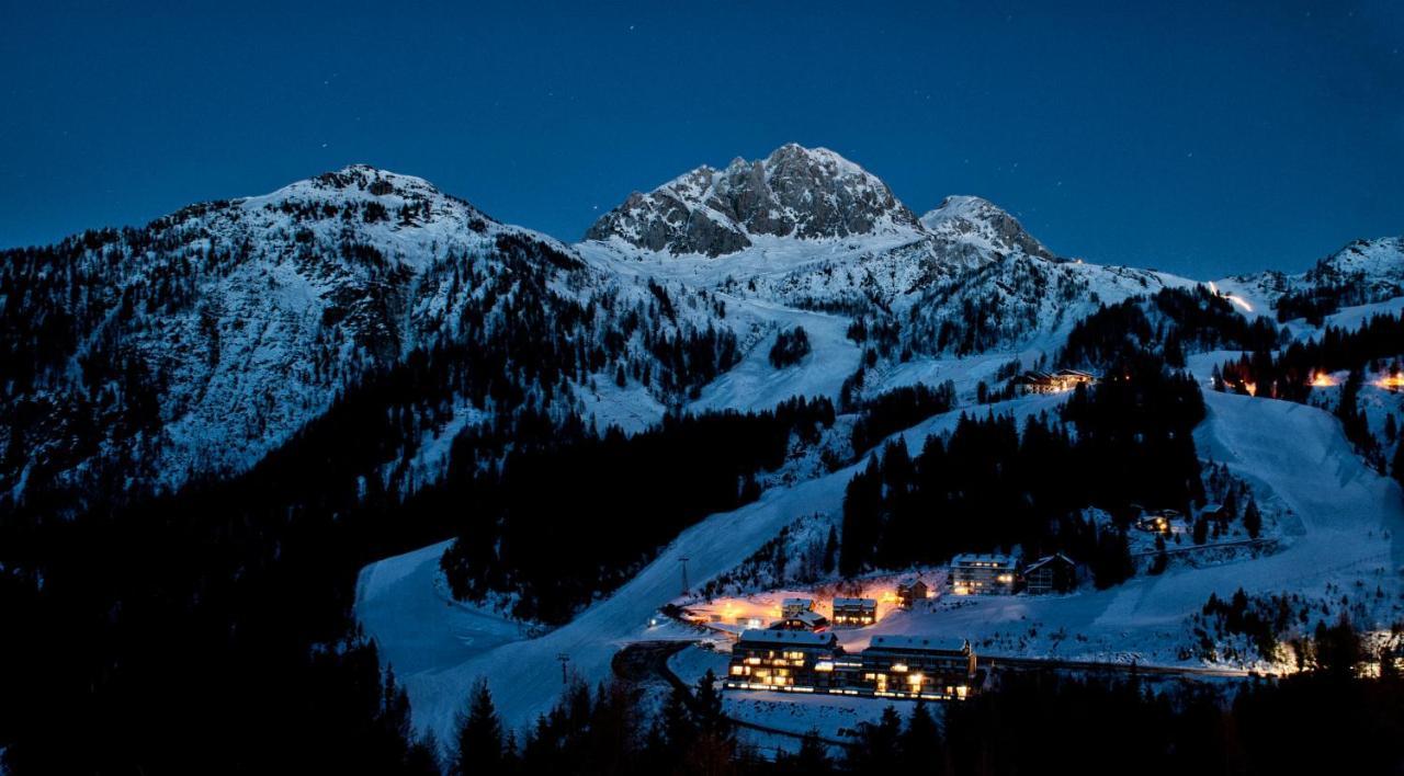 Apartment Bergkristall Sonnenalpe Nassfeld Exteriör bild